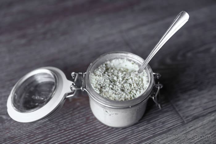 Homemade Ranch Dressing Mix from Scratch