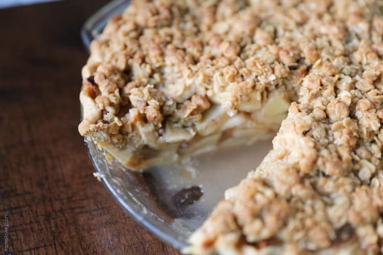 Apple Crumble Pie