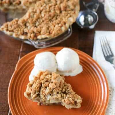 Apple Crumble Pie | tasteslovely.com