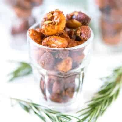 Sweet & Spicy Rosemary Roasted Mixed Nuts - perfect mixed nuts appetizer or hostess gift!