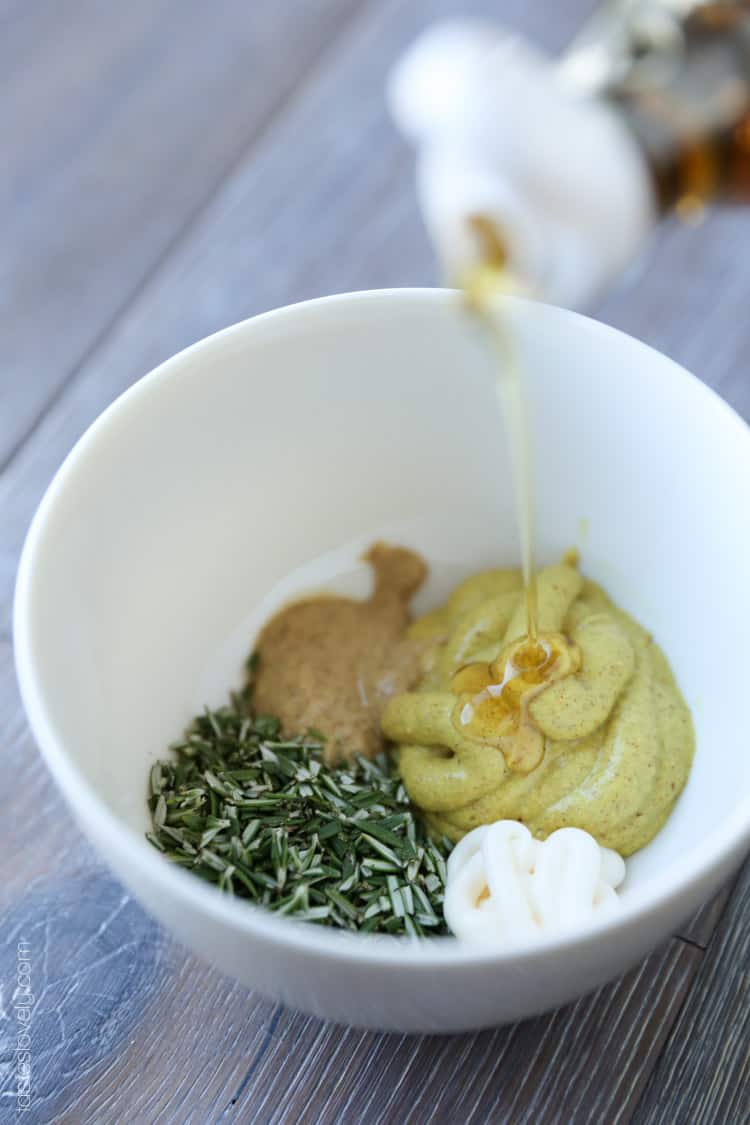 Rosemary Mustard Sauce for Skillet Chicken