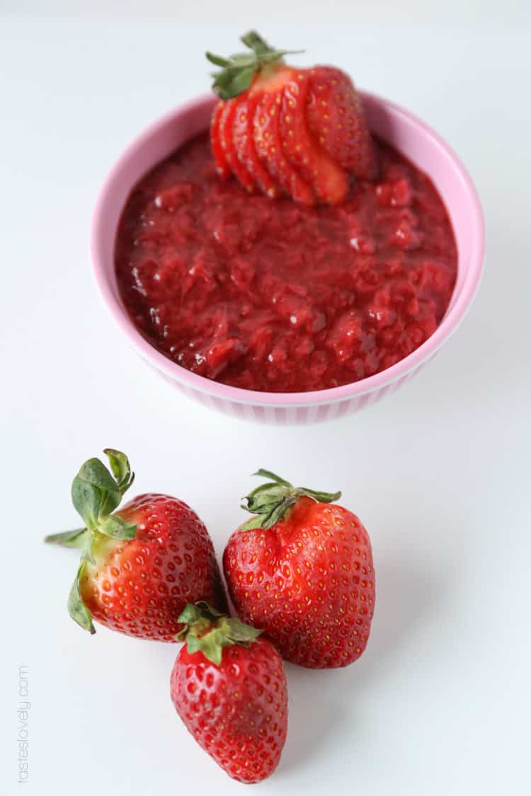 Fresh strawberry sauce, great for cheesecake, pancakes or waffles