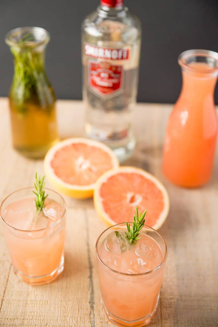 ingredients to make a grapefruit cocktail 