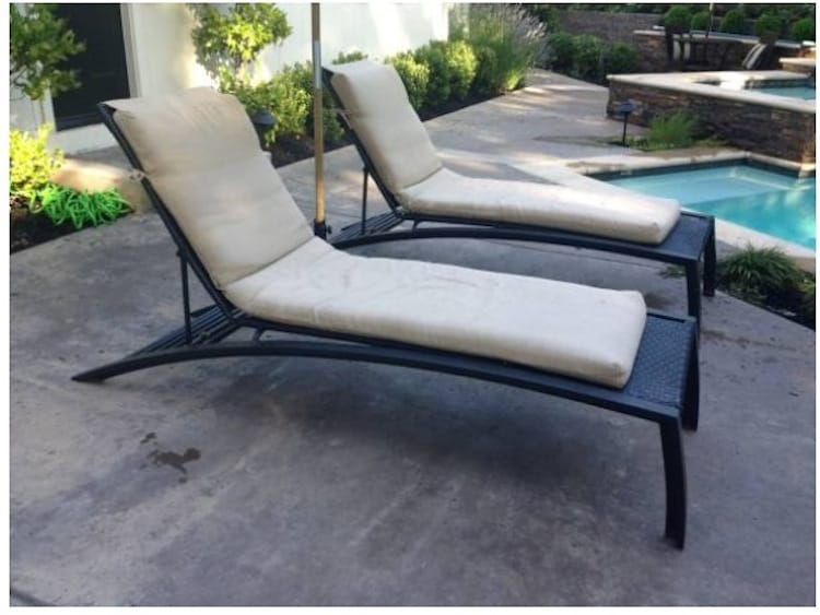 Craigslist lounge chairs