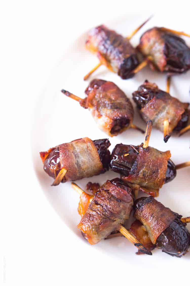 Bacon Wrapped Dates - an easy appetizer that everyone loves #glutenfree #paleo #whole30