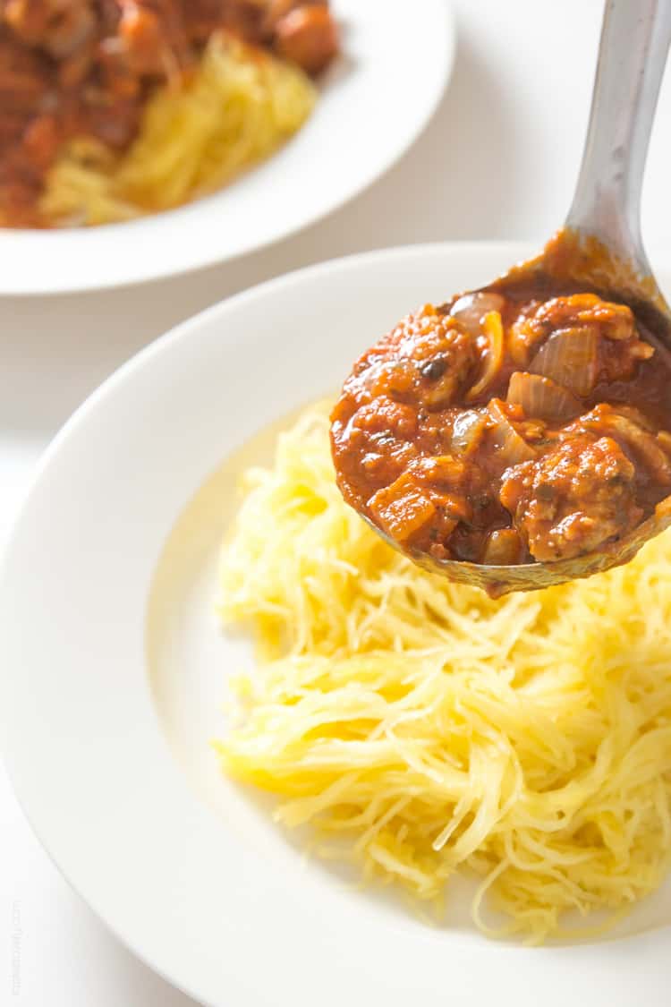 Spaghetti Squash & Meatballs - healthy spaghetti made w- spaghetti squash noodles & Italian sausage meatballs that tastes great! #glutenfree #paleo #whole30 #lowcarb #dairyfree