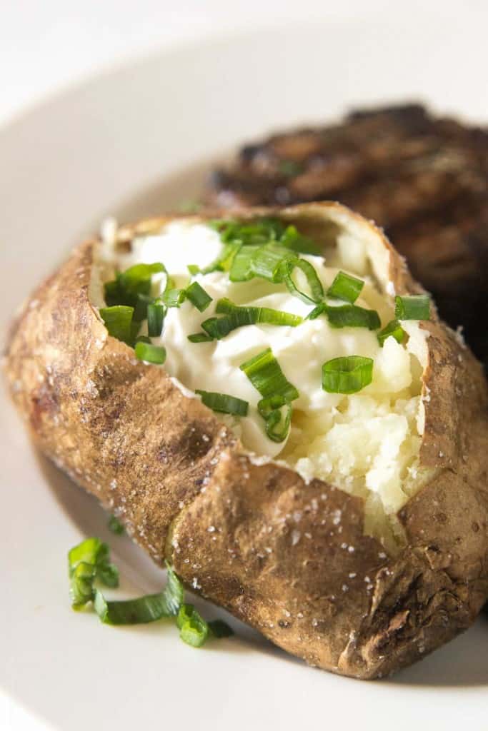Steakhouse Style Baked Potato | Baked Potato Recipes To Drool Over