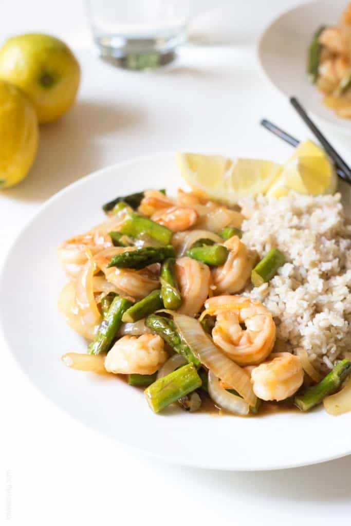 Lemon Shrimp & Asparagus Stir Fry | tasteslovely.com