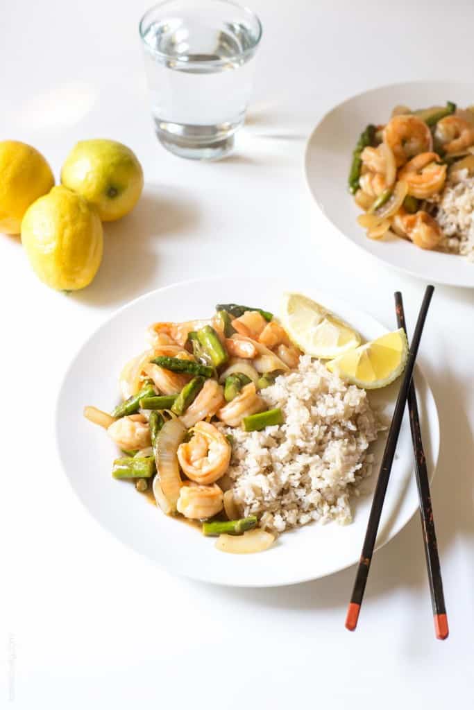 Lemon Shrimp & Asparagus Stir Fry | tasteslovely.com