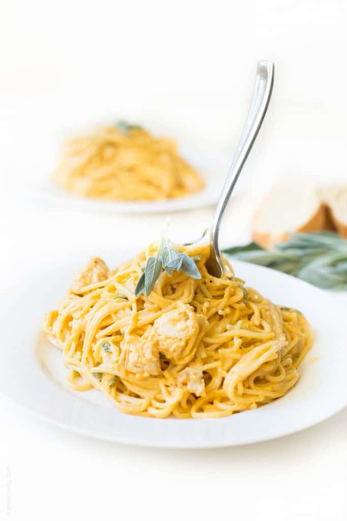 Creamy Pumpkin Alfredo Pasta with Sage - a delicious and FAST 10 minute fall dinner!