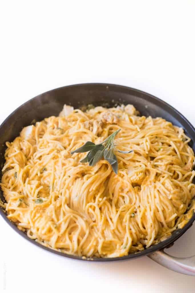 Creamy Pumpkin Alfredo Pasta with Sage - a delicious and FAST 10 minute fall dinner!