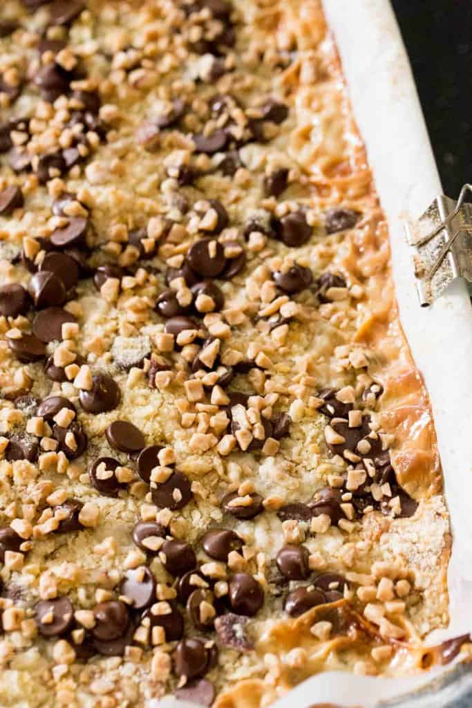 Gooey Chocolate Chip Toffee Bars - Perfect holiday treat!