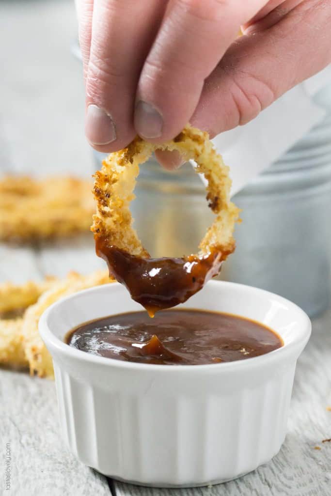 Crispy Oven Baked Onion Rings