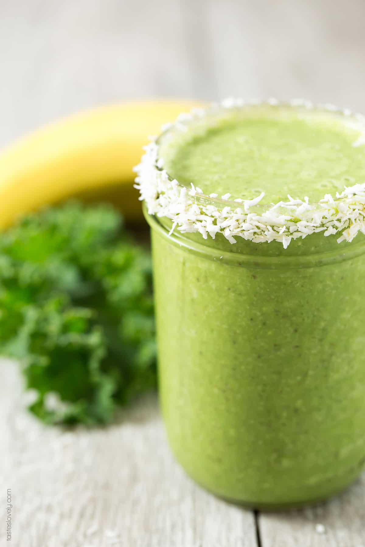 Kale Coconut Green Smoothie