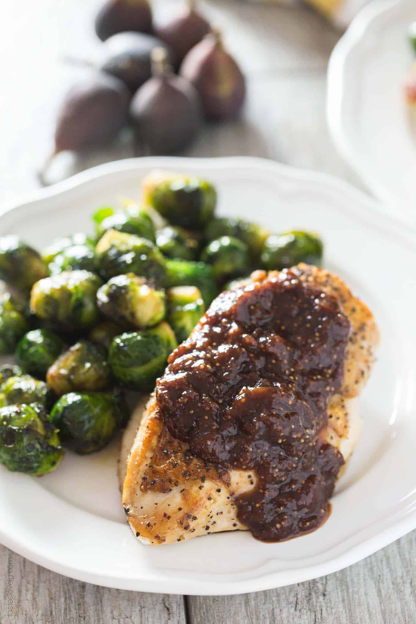 Chicken with Orange Fig Sauce fall dinner recipe (Paleo, Gluten Free, Whole30, Dairy Free)