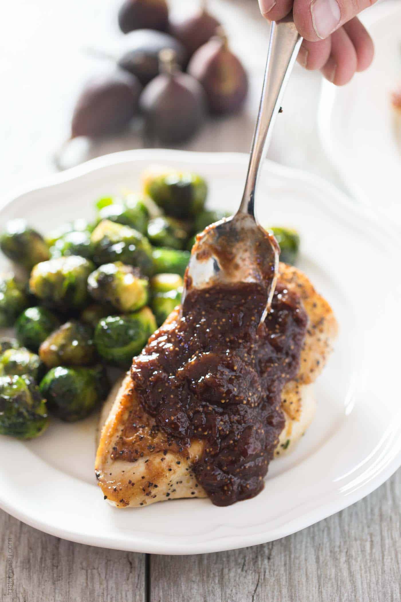 Chicken with Orange Fig Sauce fall dinner recipe (Paleo, Gluten Free, Whole30, Dairy Free)