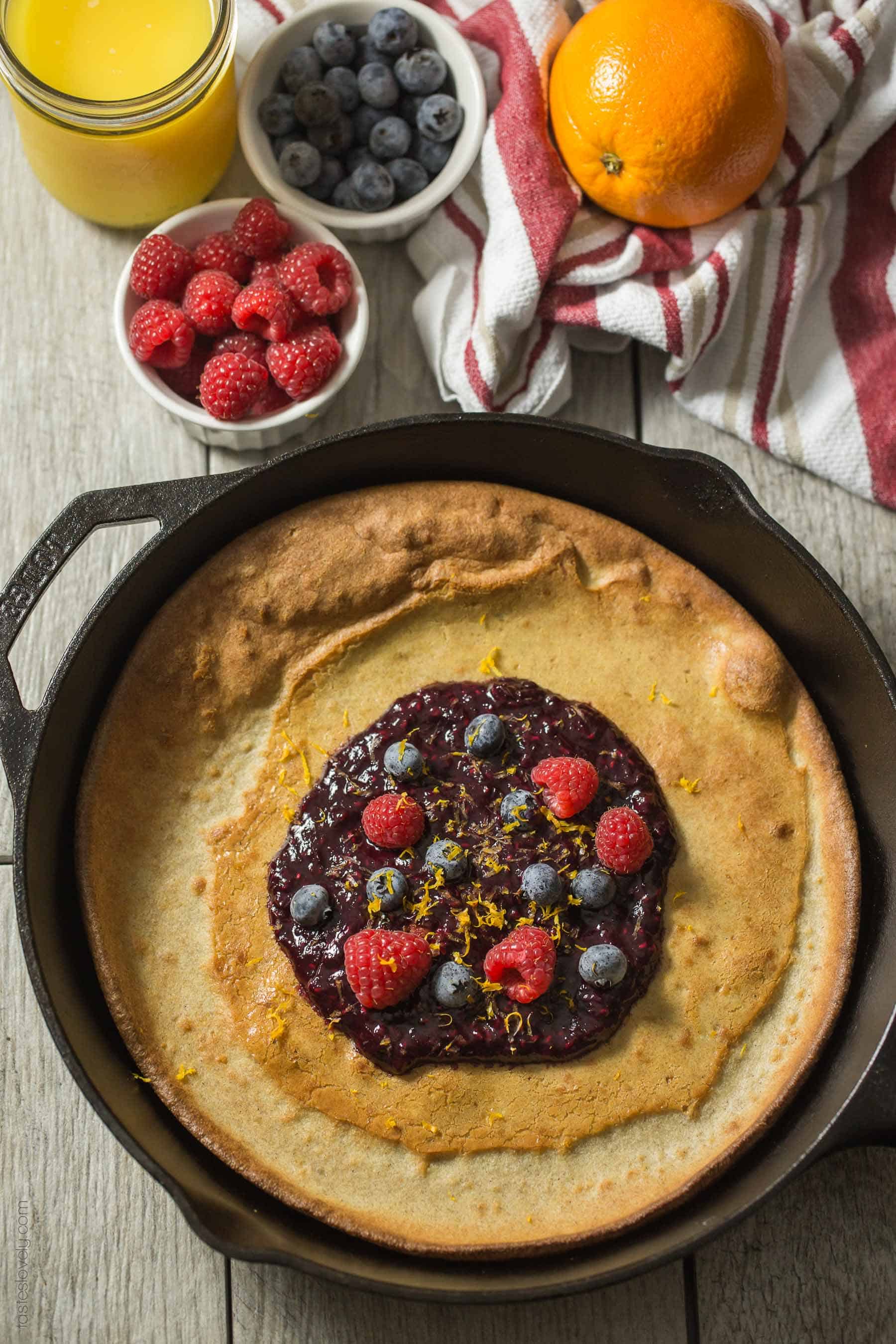 Paleo Dutch Baby with Orange Berry Compote - a healthy gluten free, paleo, dairy free, sugar free breakfast!