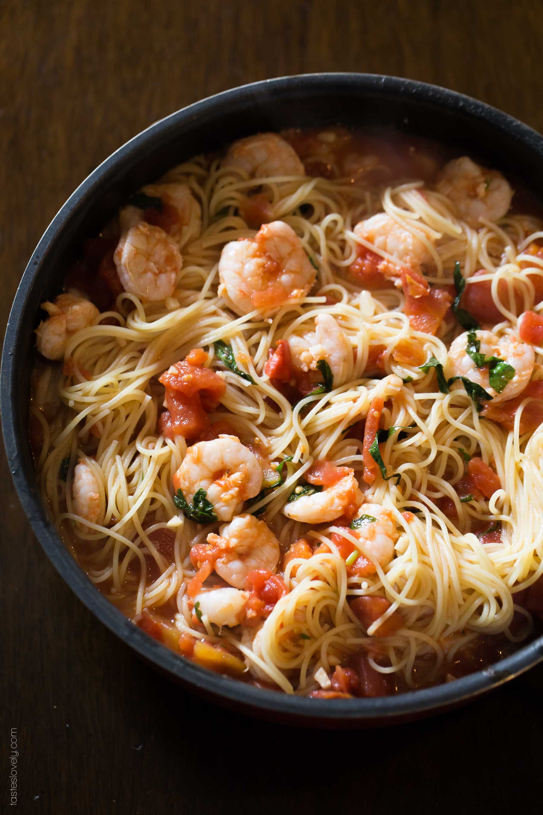 Shrimp and Basil Angel Hair Pasta - a quick and delicious 30 minute dinner recipe