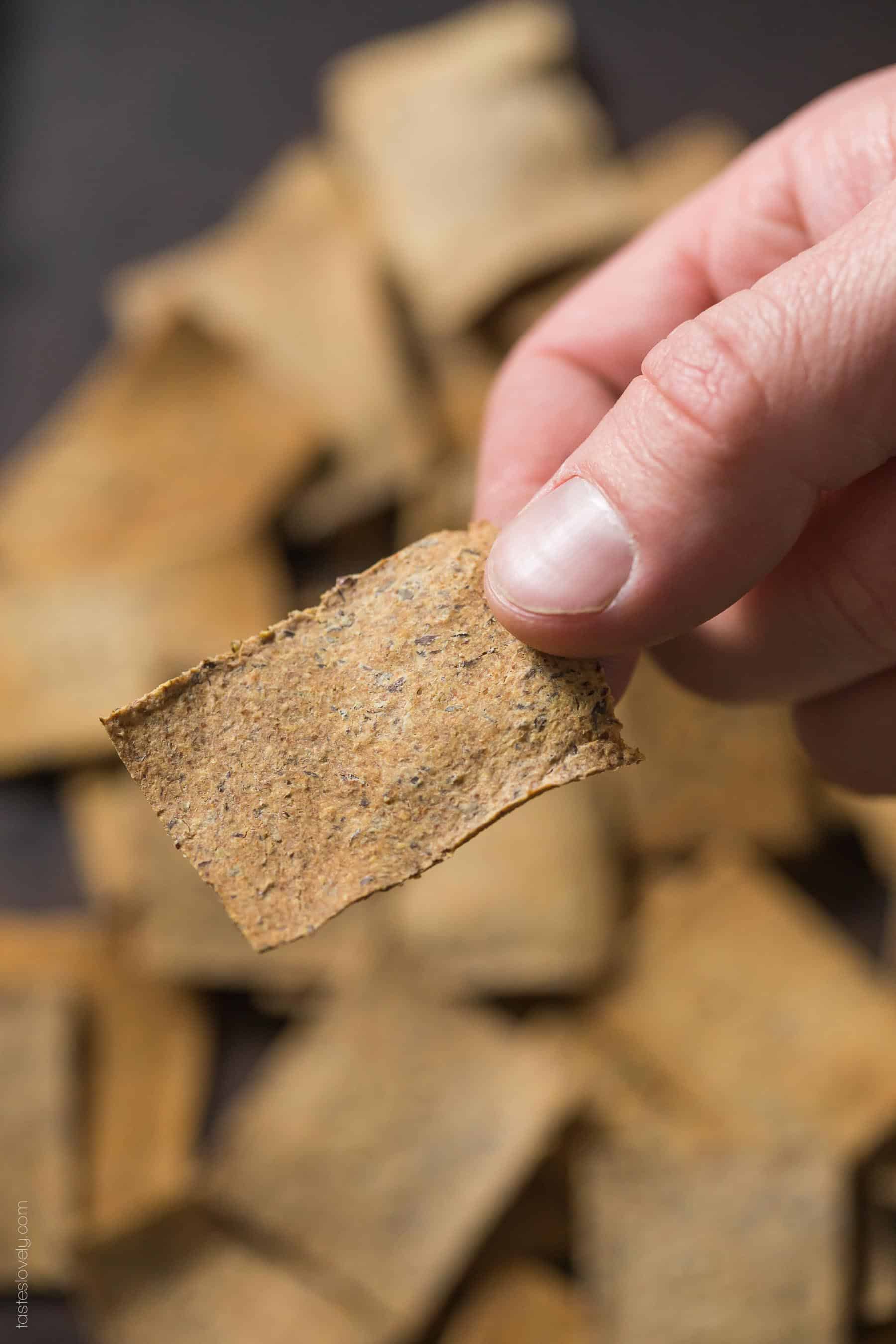 Almond Pulp Crackers made from the leftover almond pulp after making almond milk. (Paleo, Whole30, gluten free, grain free, dairy free, vegan, low carb)