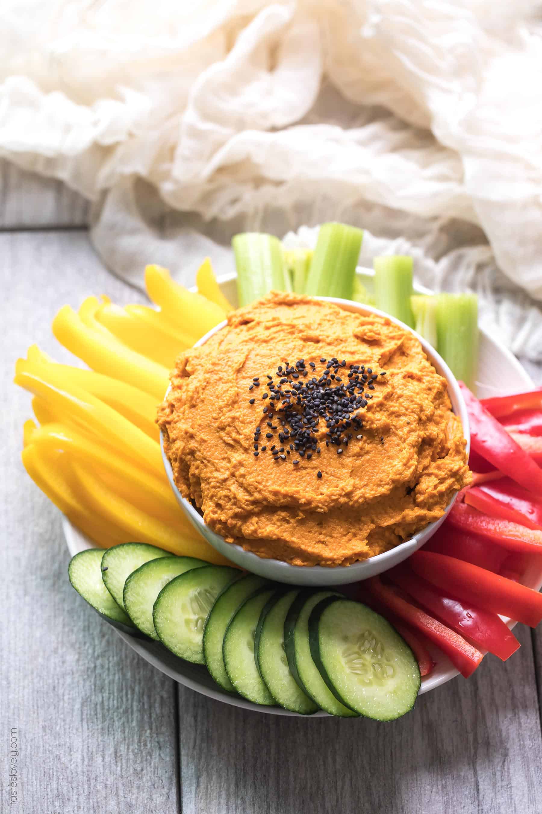 Paleo & Whole30 Roasted Carrot Dip - a delicious and healthy appetizer everyone loves! Gluten free, grain free, dairy free, sugar free, low carb, vegan, clean eating.