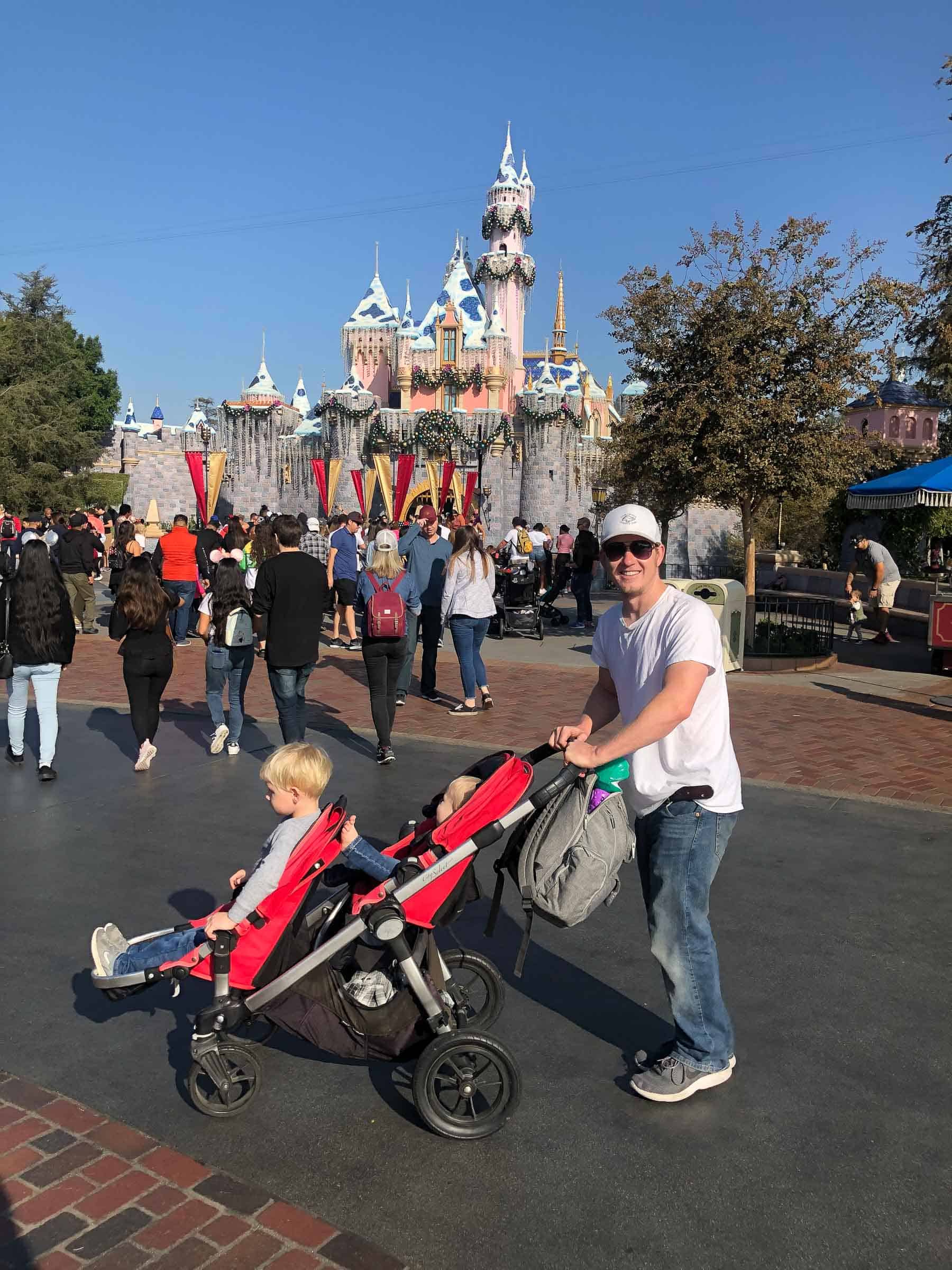 Sleeping gentec Beauty Castle Disneyland Stroller