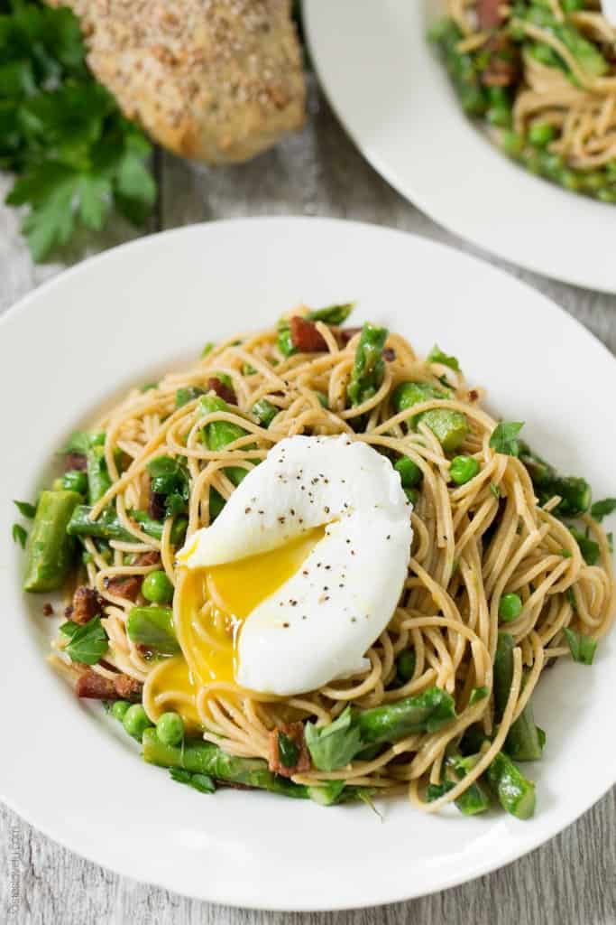 Spring Pasta with Bacon and Poached Egg - great for brunch, lunch or dinner!