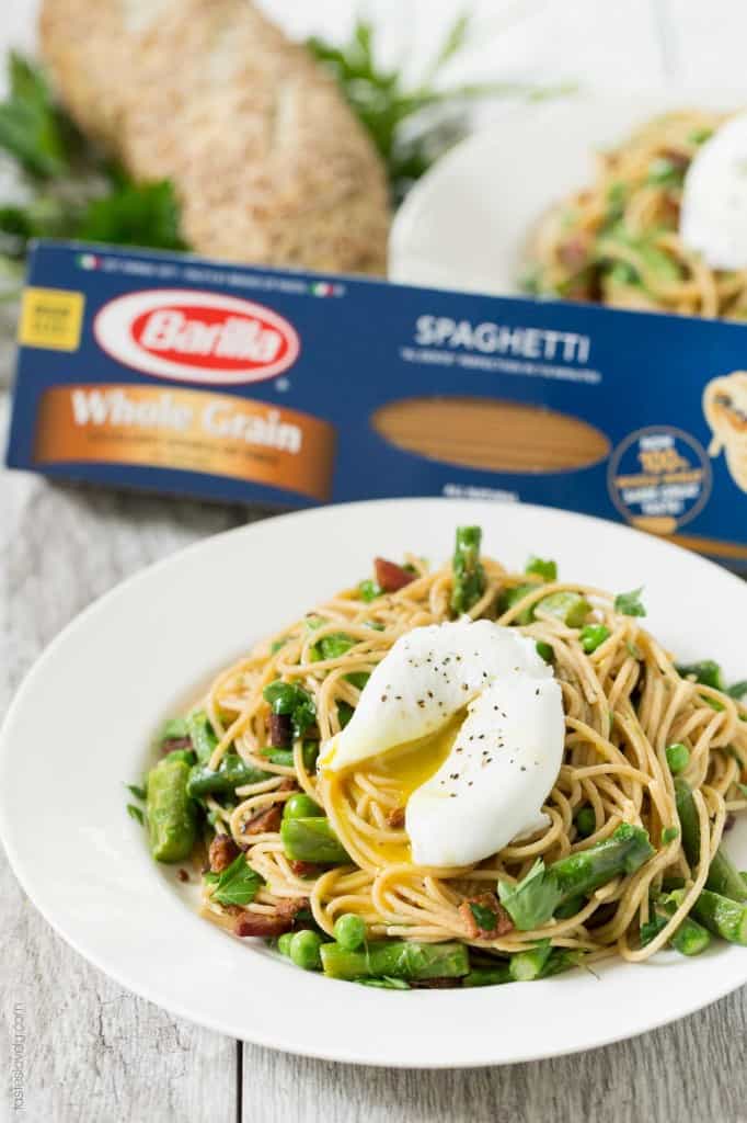 Spring Pasta with Bacon and Poached Egg - great for brunch, lunch or dinner!