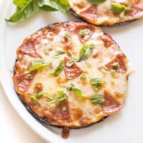 The Weekend Gourmet: Outer Aisle Cauliflower ThinsFeaturing Big Mac  Salad Mini Pizzas! #pizzanight #cauliflowerthins #fewercarbs #healthypizza