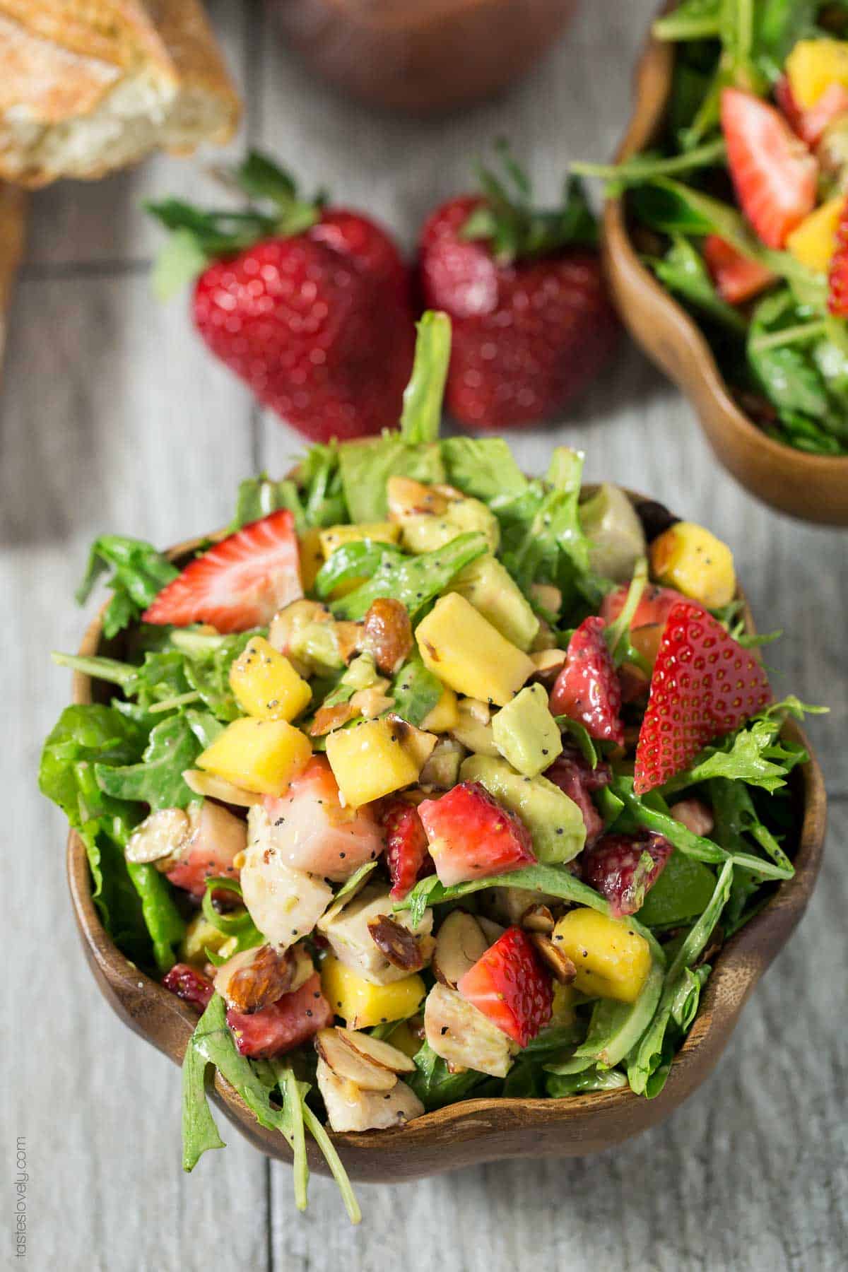 Paleo Strawberry Mango Salad with Chicken - a healthy and delicious paleo, gluten free and dairy free salad for lunch or dinner!