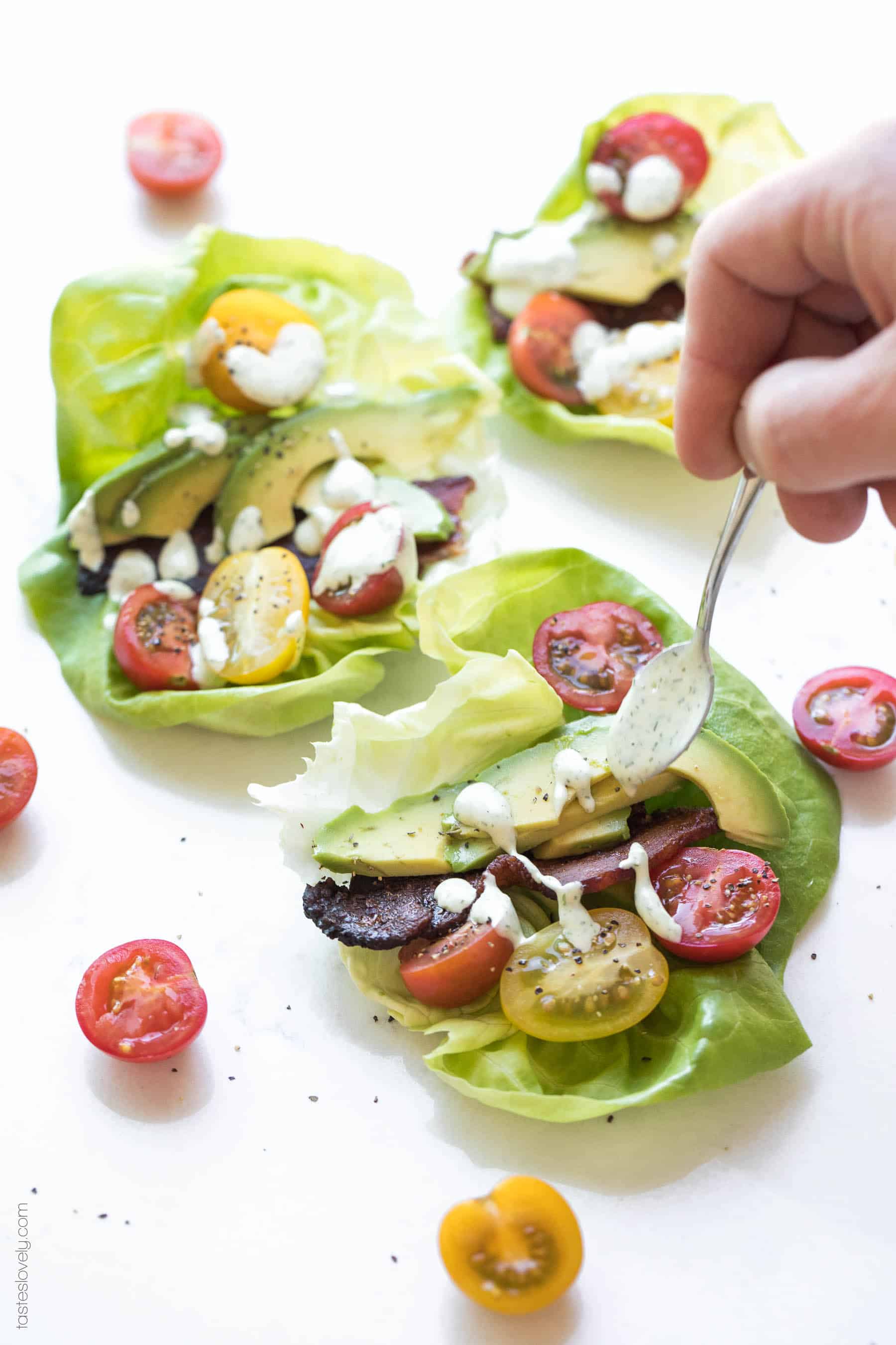 Paleo, Whole30 + Keto BLT Lettuce Wraps Recipe with avocado ranch dressing - a healthy and delicious lunch, dinner or appetizer. #paleo #whole30 #keto #glutenfree #grainfree #dairyfree #lowcarb #sugarfree #cleaneating #realfood