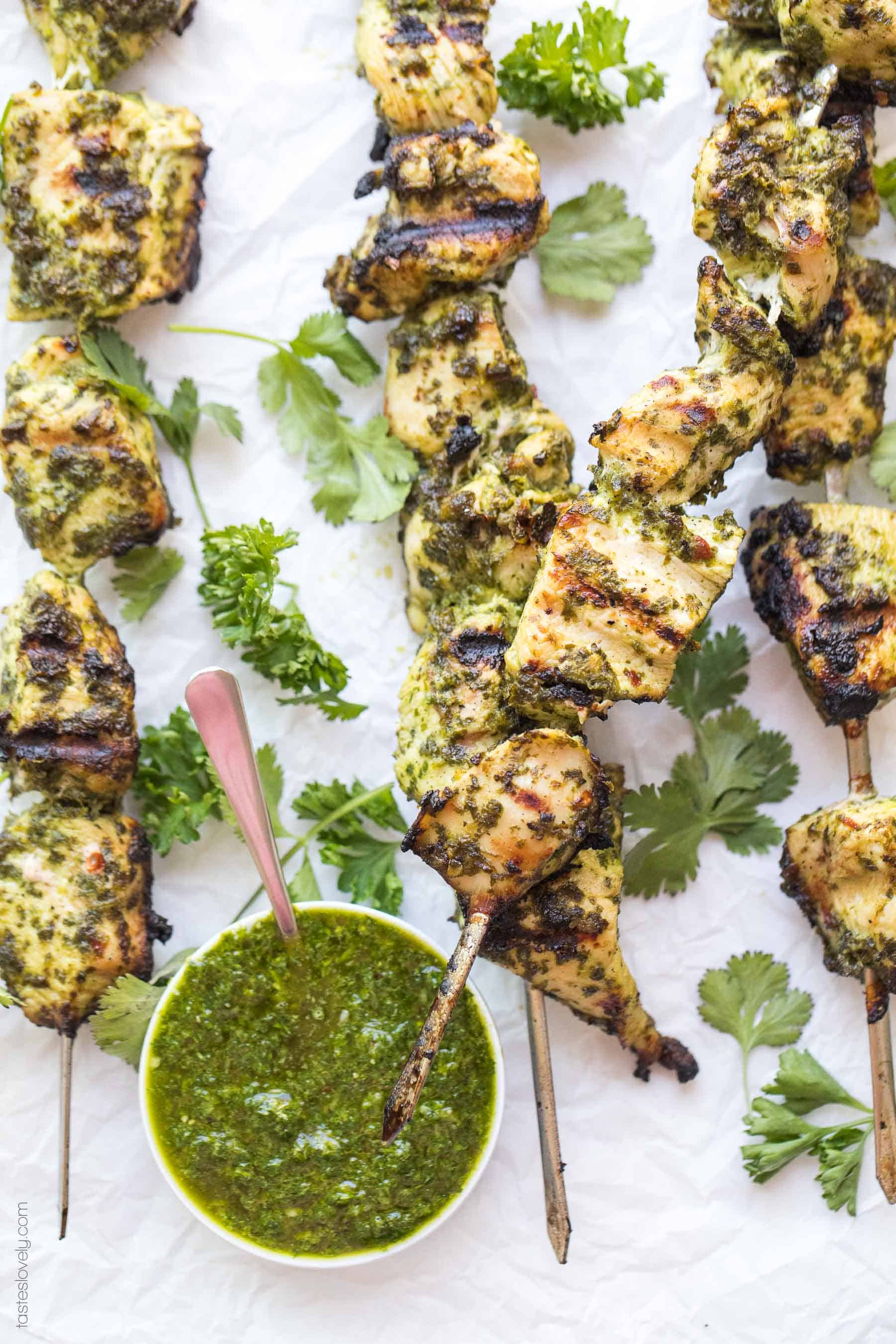 Paleo + Whole30 Chimichurri Chicken Skewers - a delicious and healthy 30 minute chicken kebab recipe! #paleo #whole30 #glutenfree #grainfree #keto #dairyfree #sugarfree #cleaneating #realfood