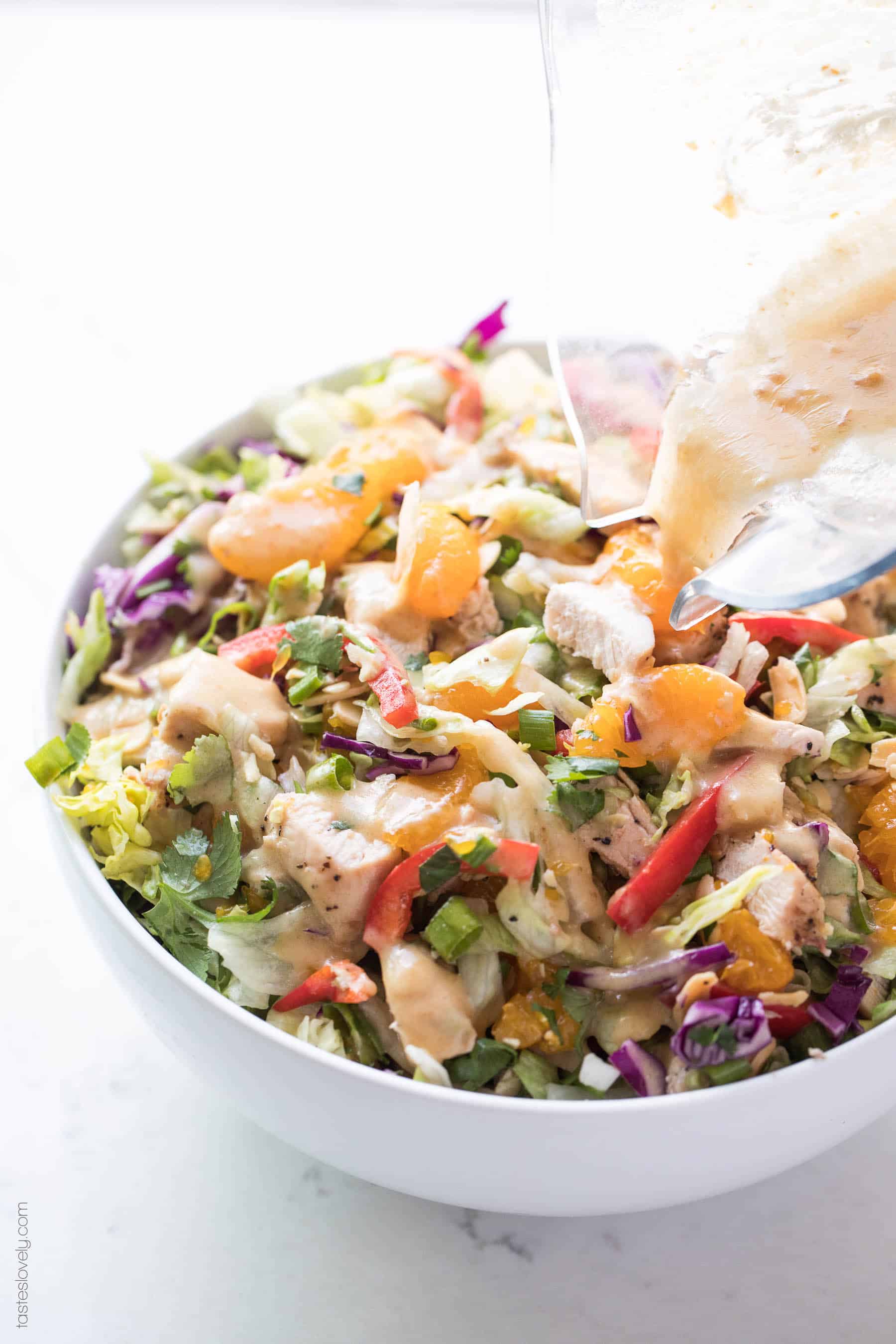 Paleo + Whole30 Chinese Chicken Salad Recipe with a homemade salad dressing. Delicious and healthy 30 minute asian chicken salad recipe! #paleo #whole30 #keto #glutenfree #grainfree #dairyfree #sugarfree #lowcarb #cleaneating #realfood