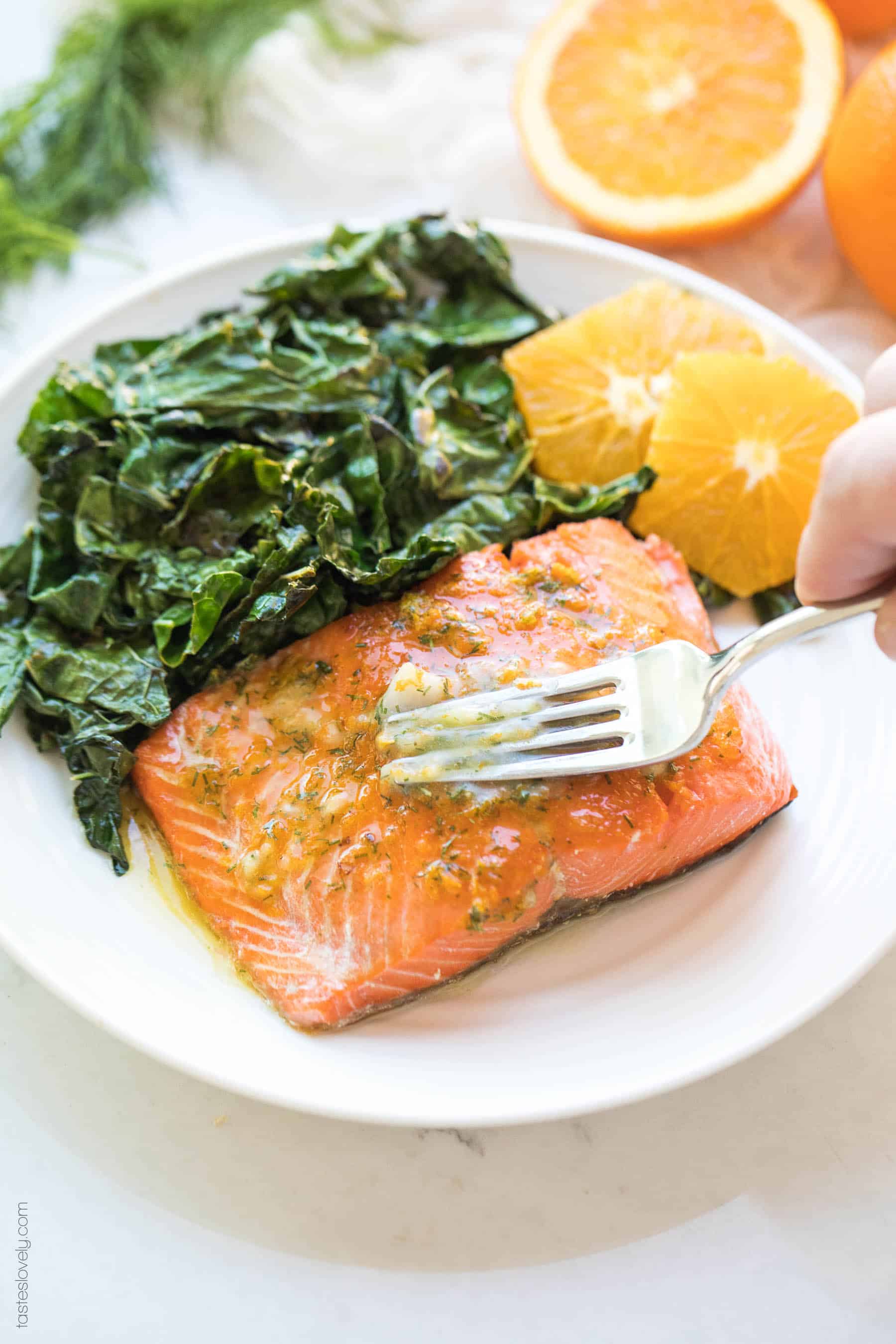 Salmon with kale and oranges