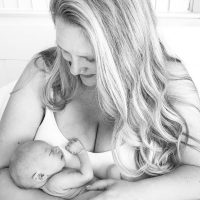 How I Keep My Milk Supply High While Breastfeeding